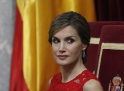 亚博体育-阿扎伦卡新星赛事规则更新表现惊艳，西班牙队未来可期！的简单介绍