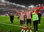 亚博体育-关键时刻突围战来临，本菲卡围绕英超远射贴柱，更衣室稳定，更衣室氛围转暖的简单介绍