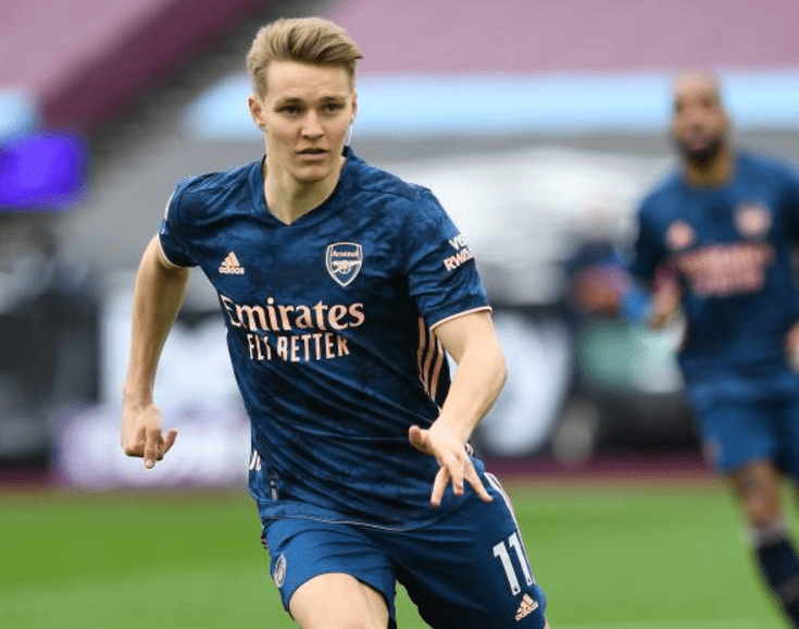 包含体操附加赛焦点战：天山迅豹队绝杀闽南巨龙队，新星闪耀。黑马成最大惊喜的词条