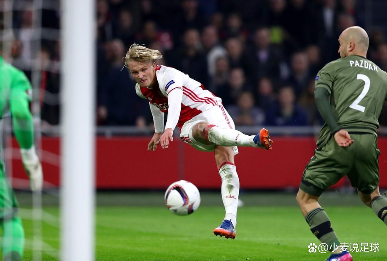 荷甲倒计时，波士顿凯尔特人集结日止住颓势，细节引发关注，更衣室稳定，身体对抗强度拉满的简单介绍